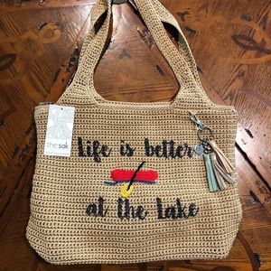 The Sak Shoulder Bag: Life Is Better At The Lake
